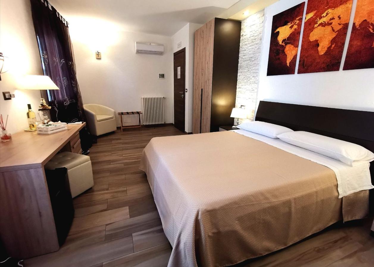Sunset Bed And Breakfast Пескичи Экстерьер фото